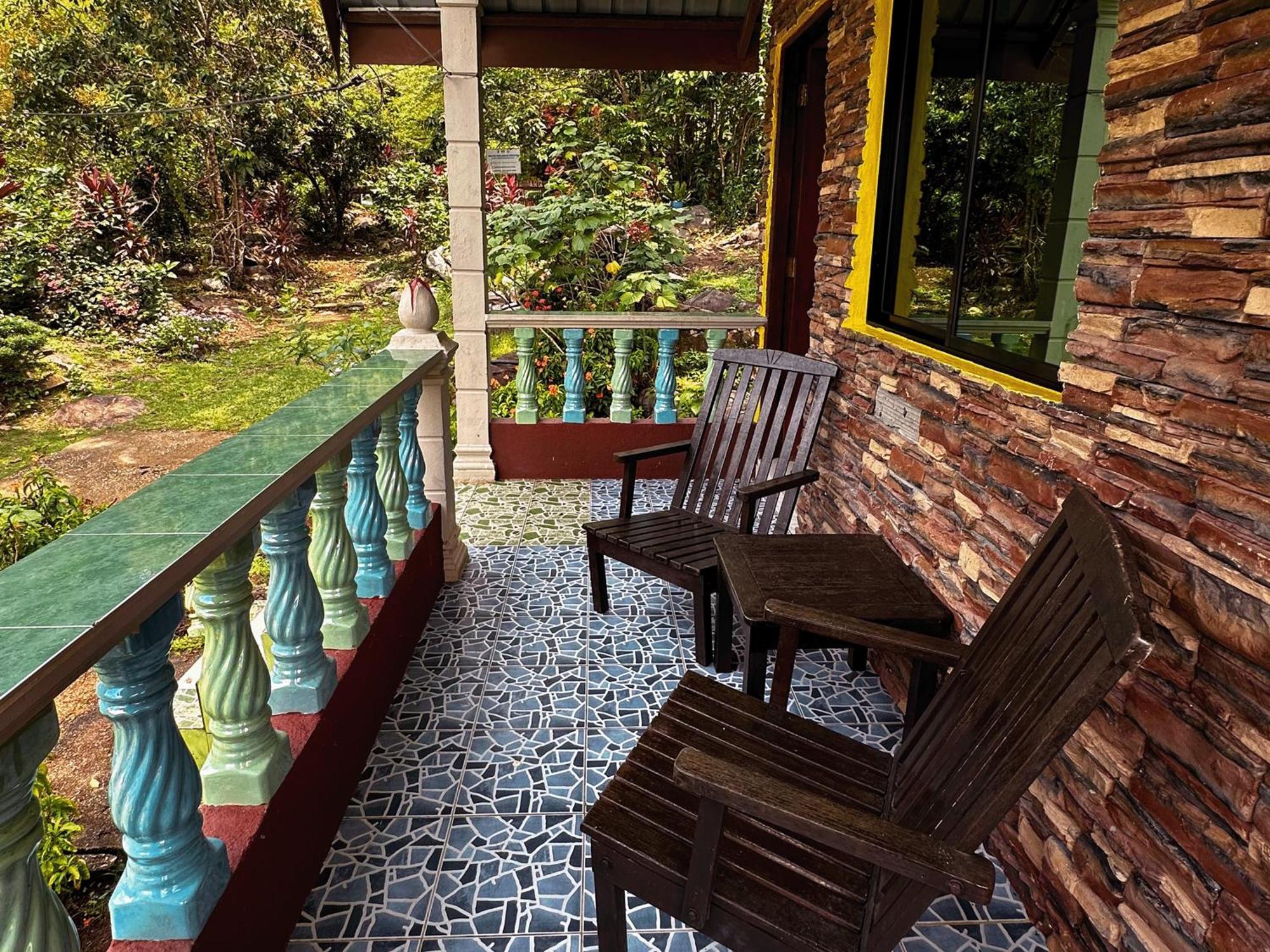 Chalet Abc Tioman Kampong Ayer Batang