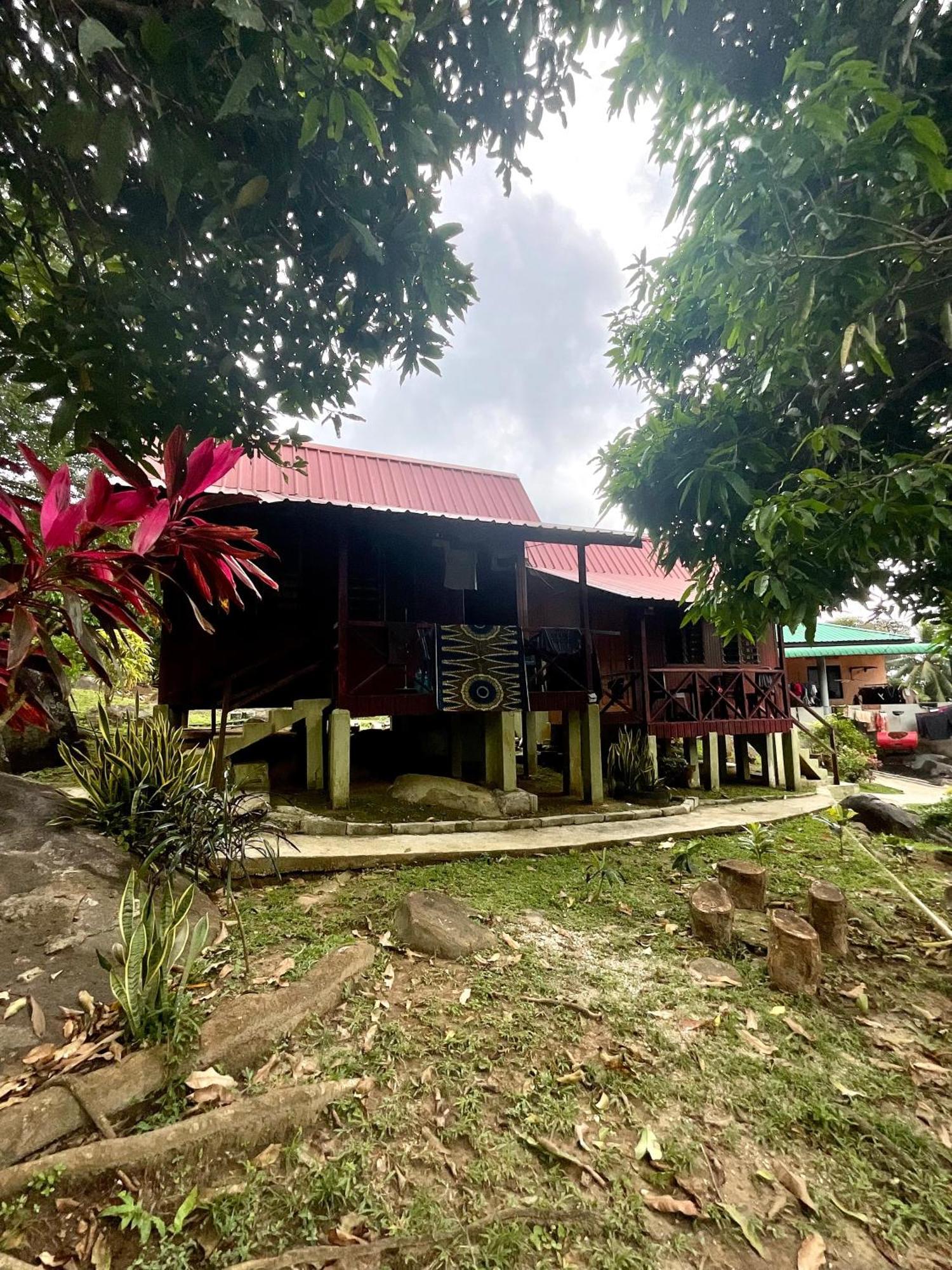 Abc Tioman Chalet